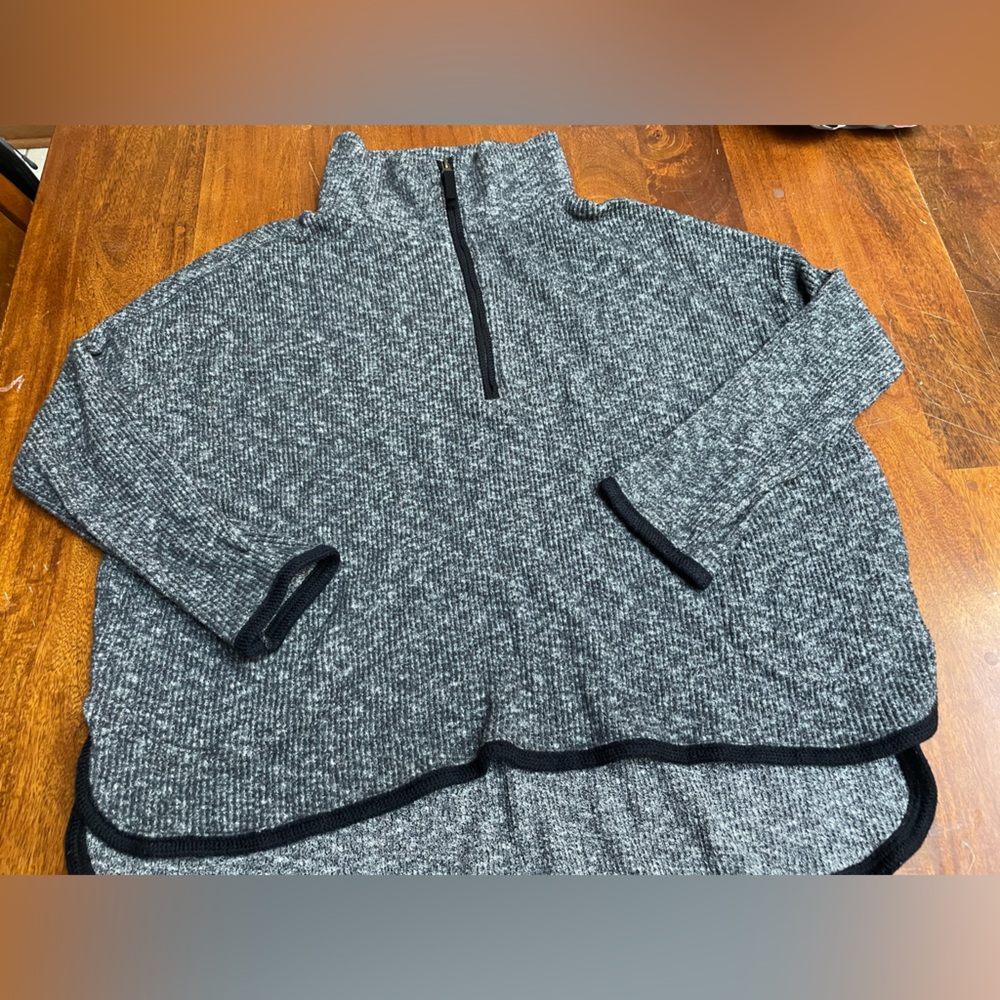 Anthropologie oversized sweater size small